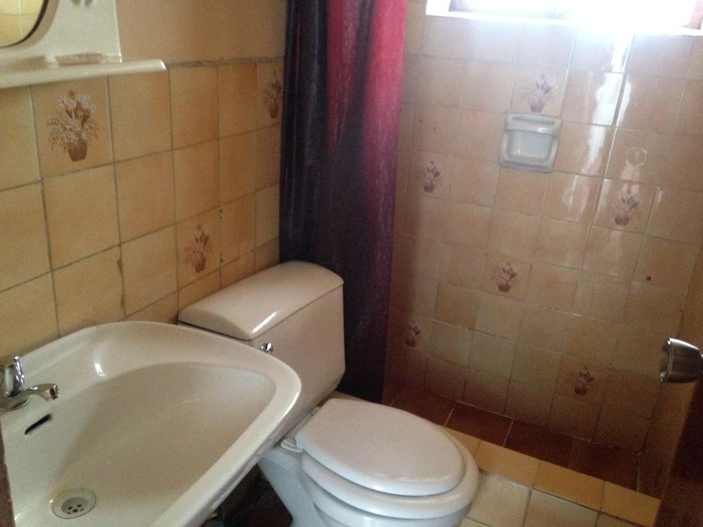 هواراس Hospedaje Casa Blanca الغرفة الصورة