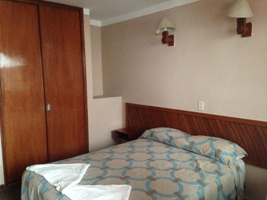 هواراس Hospedaje Casa Blanca الغرفة الصورة